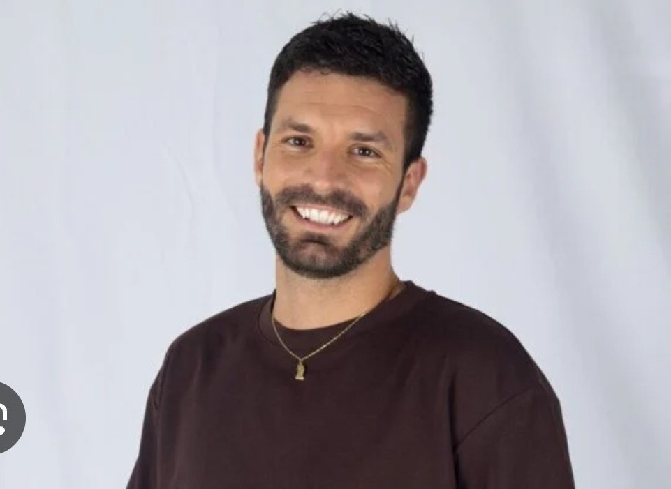 Flyee 🌙 tweet media