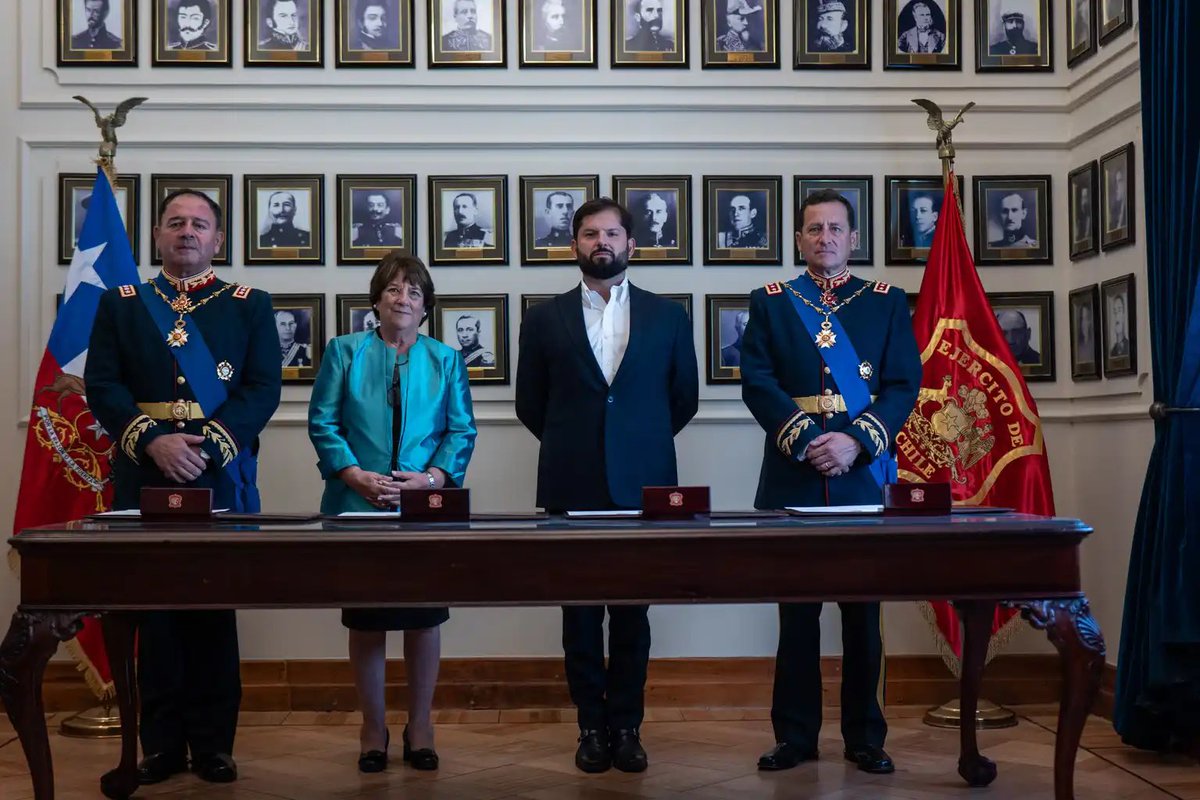 Ministerio de Defensa Nacional tweet media