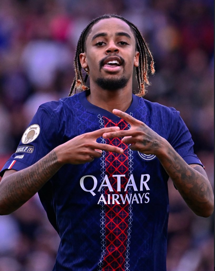 𝕬𝕴𝖅𝕰𝕹 🇸🇳🦅🌊 tweet media