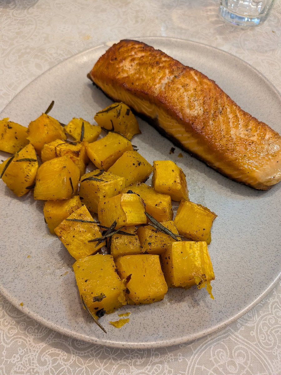 Nahuel Vega tweet media