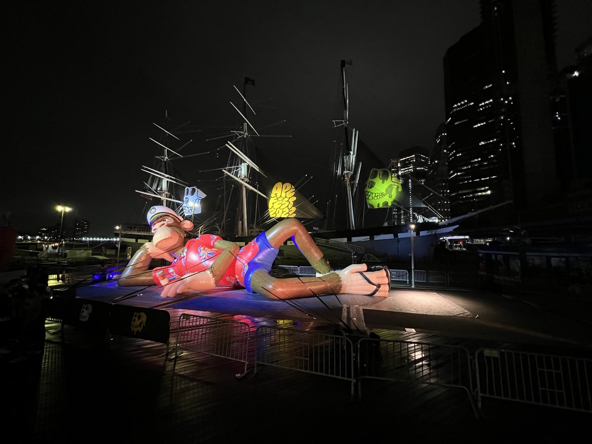 BaronVonHustle 🍌 tweet media