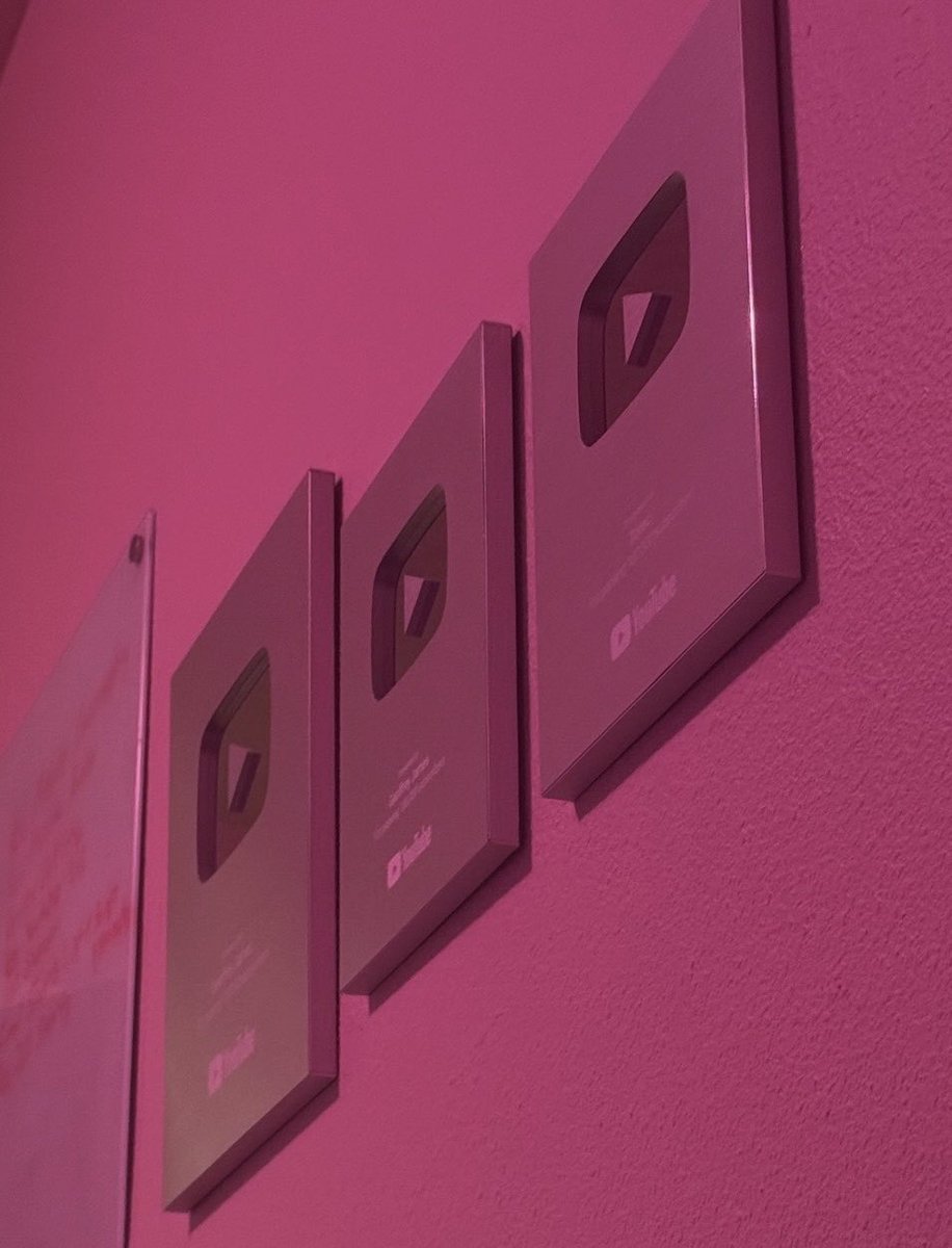 Geoffrey tweet media