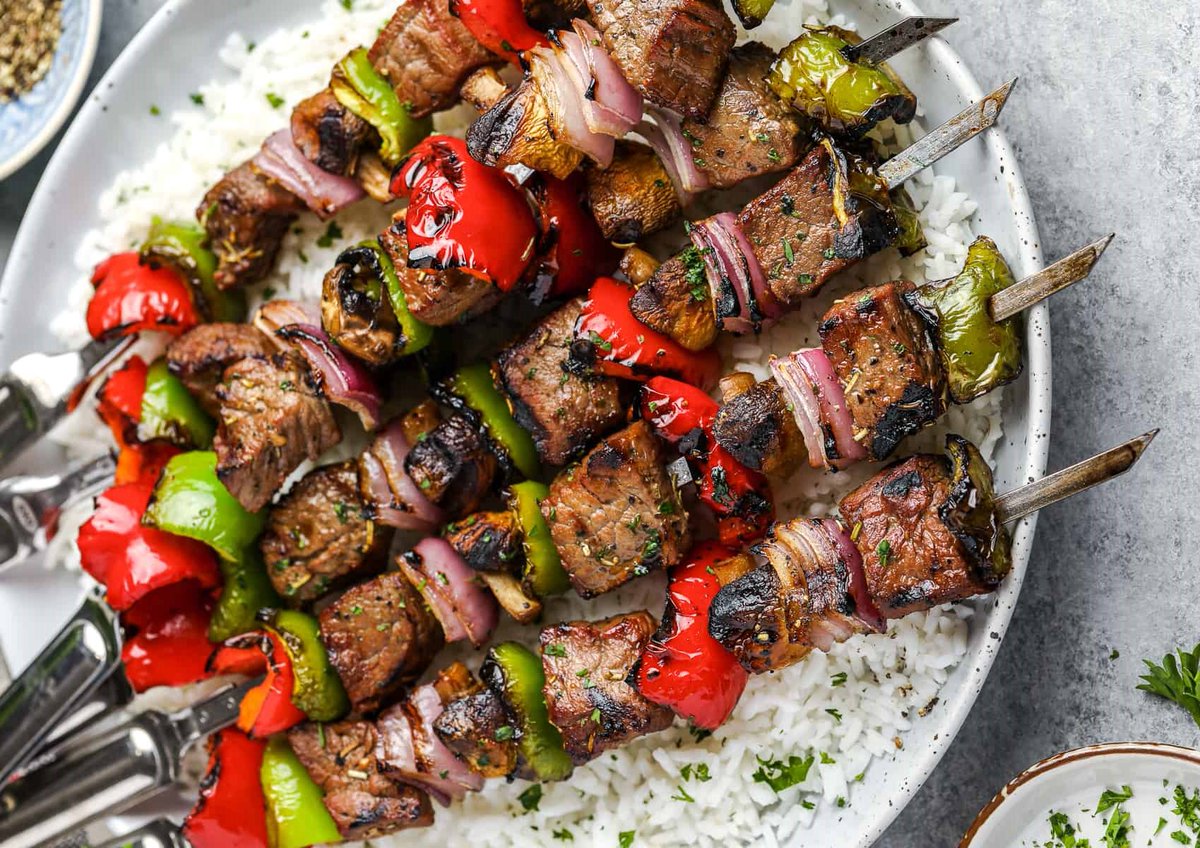 KabobiRaleigh's tweet image. Looking for bold grilled flavor? Choose from #Chicken #Kabob, #ChickenKabob, #Koobideh Kabob, #Beef Tenderloin or #Lamb #Shank. Add grilled #Vegetables, #Okra, Spinach or Chickpea Soup. See menu &amp;amp; review. maps.app.goo.gl/kf7fUv7S7deFoq…

#Mediterranean #Restaurant #Lunch #RaleighNC