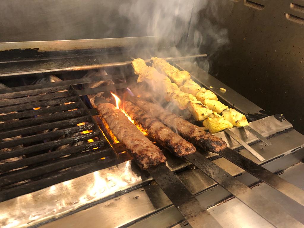 KabobiRaleigh's tweet image. Looking for bold grilled flavor? Choose from #Chicken #Kabob, #ChickenKabob, #Koobideh Kabob, #Beef Tenderloin or #Lamb #Shank. Add grilled #Vegetables, #Okra, Spinach or Chickpea Soup. See menu &amp;amp; review. maps.app.goo.gl/kf7fUv7S7deFoq…

#Mediterranean #Restaurant #Lunch #RaleighNC