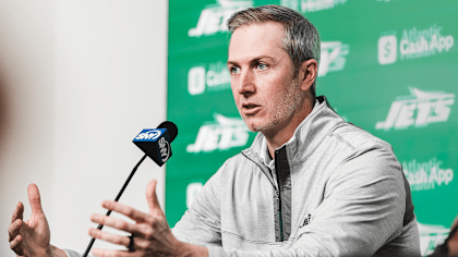Jets conseguiu duas picks compensatórias: 140 (4th round) e 179 (5th round). Com isso o time tem as seguintes picks no próximo draft: 
2 (1st)
16 (1st)
33 (2nd)
44 (2nd)
103 (4th)
140 (4th)
179 (5th)
194 (6th)
208 (6th)
241 (6th)
#Jets