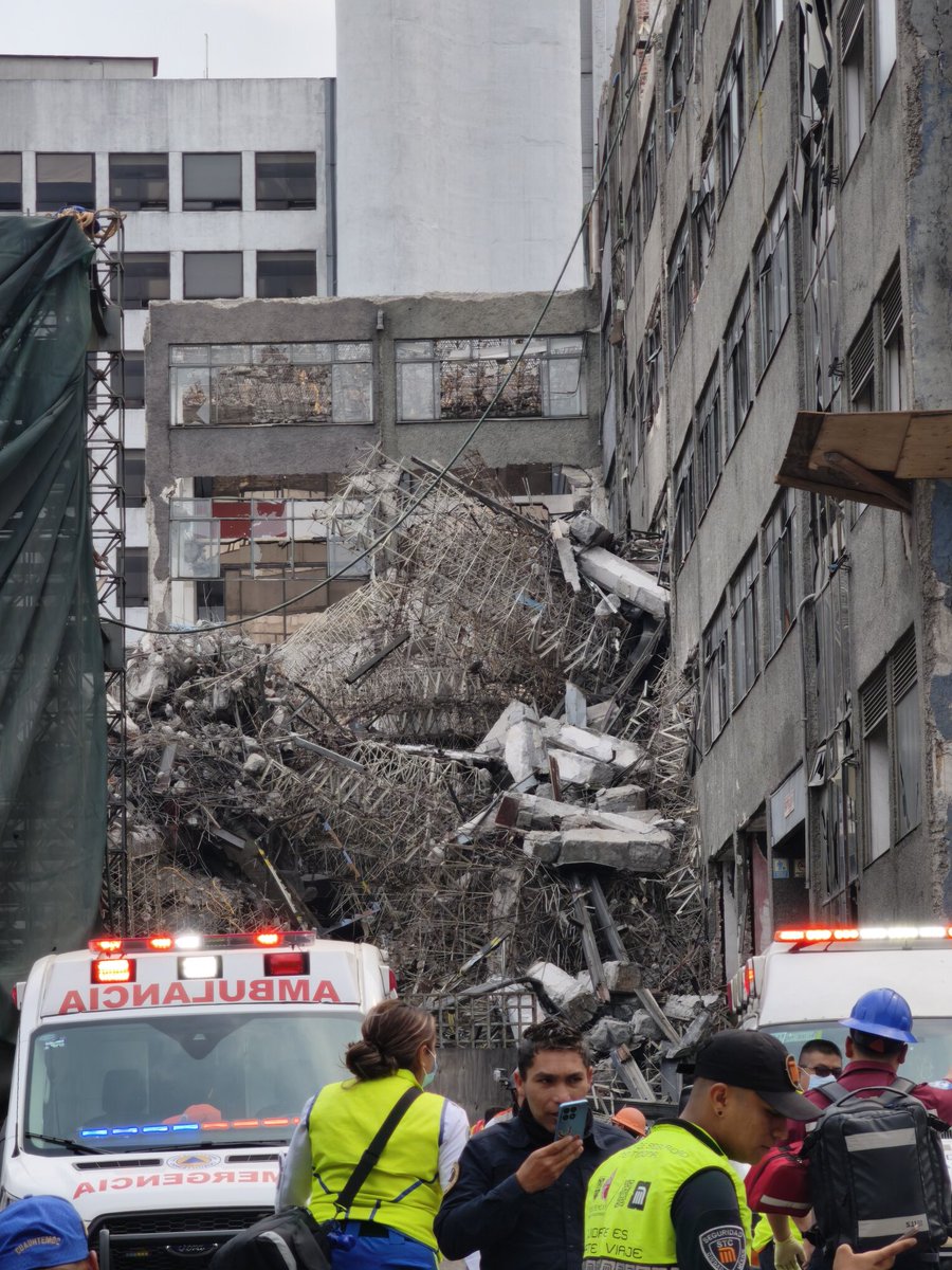 Red Capital tweet media