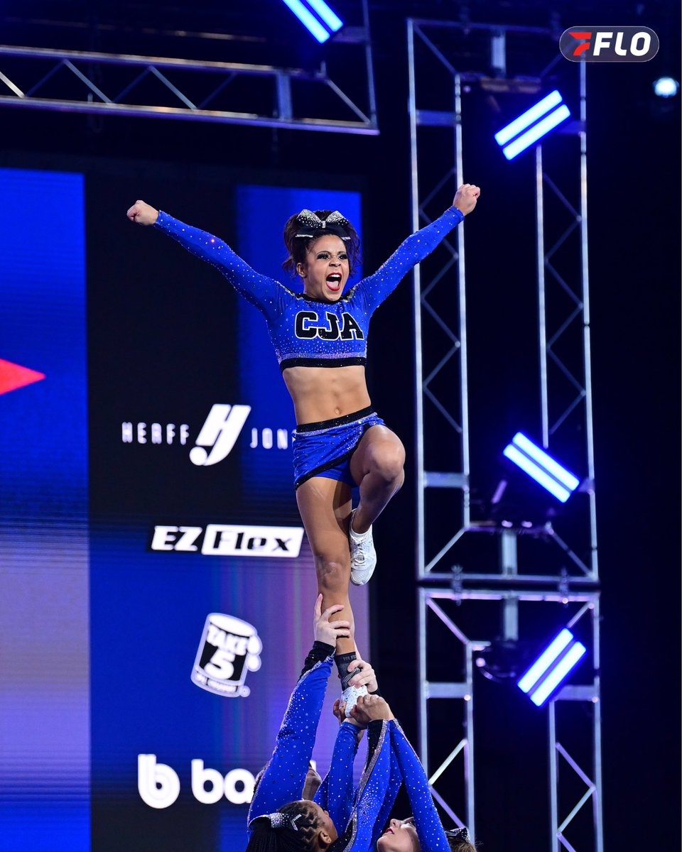 FloCheer tweet media