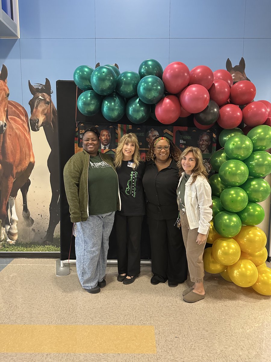 Travis Science Academy tweet media