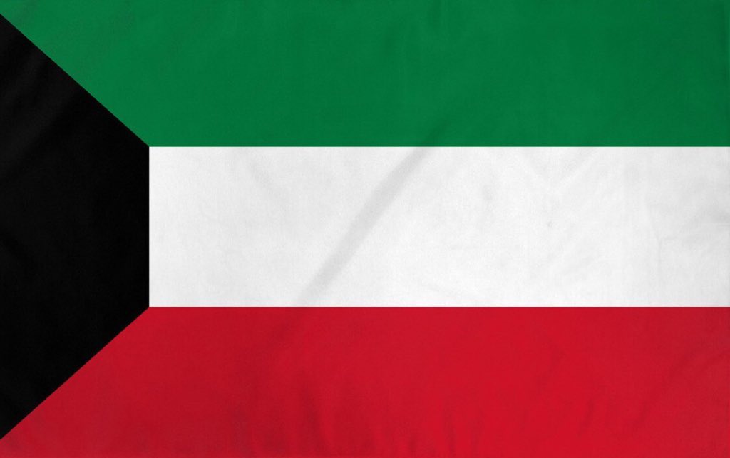 NewsNow4world1's tweet photo. 🚨🚨🚨🚨عـــاجــل

وزارة الداخلية الكويتية تشدد على الالتزام التام بعدم تصوير الأحداث الجارية في الميدان أو تداول مقاطعها https://t.co/lXAcY8Iy8J