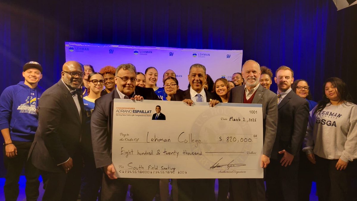 Adriano Espaillat tweet media