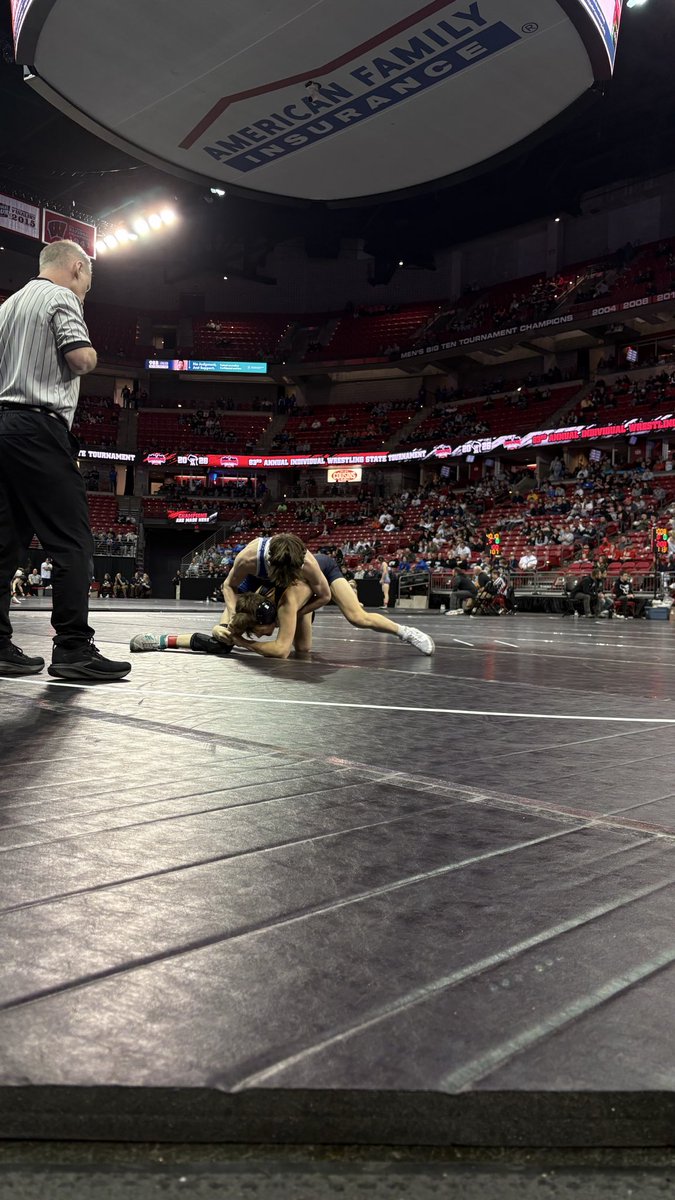 Waukesha West Wolverine Wrestling tweet media