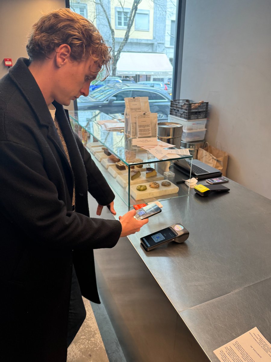 Adam Westerén tweet media