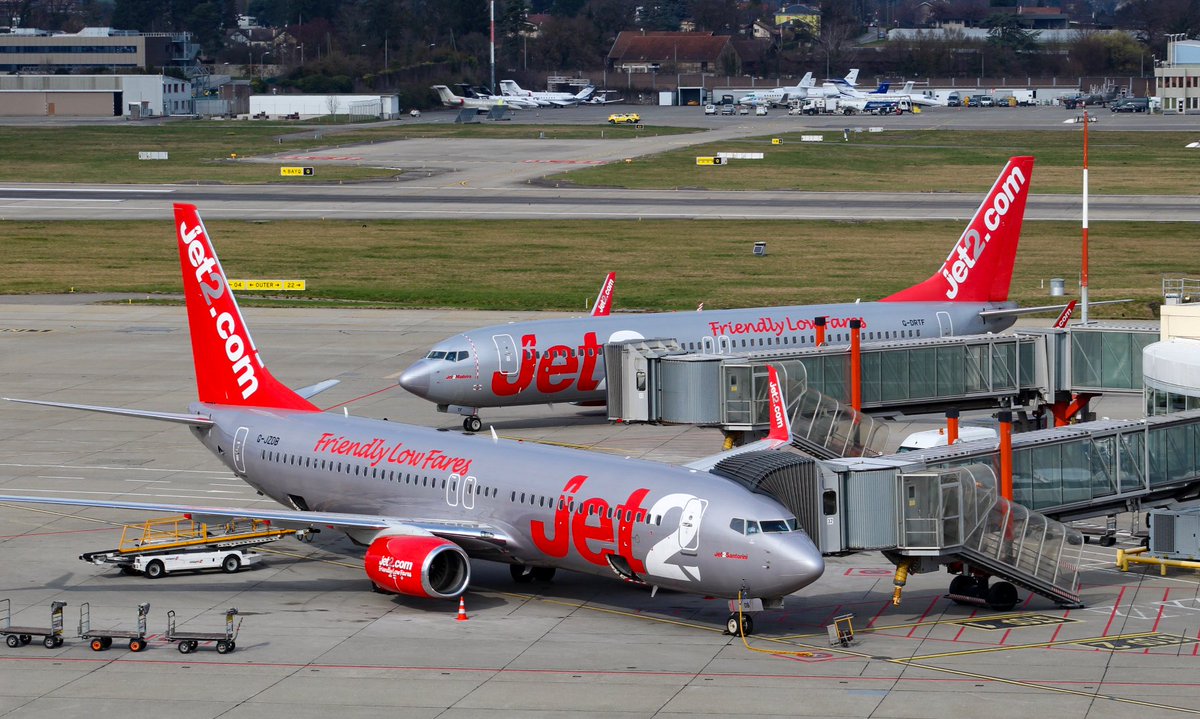 Ianpb1987's tweet photo. A Selection of @jet2tweets Shots from my Spotting trip to Geneva on Saturday. โ๏ธ๐ท #Jet2Holidays #Jet2View https://t.co/oXPYI61hzp