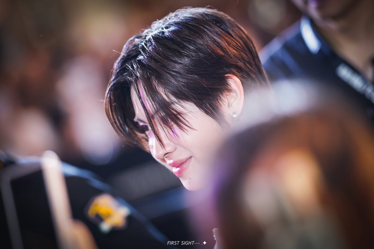 วันนี้น้องเฟิร์สหล่อมากง่ะ🥺🩷

#CentralPattanaXKengNamping #CentralPattanaXTleFirstone
#centralwOrld 
#CTWSummer2026 
#SummerFestAtCentral 
#KengNamping #TleFirstone