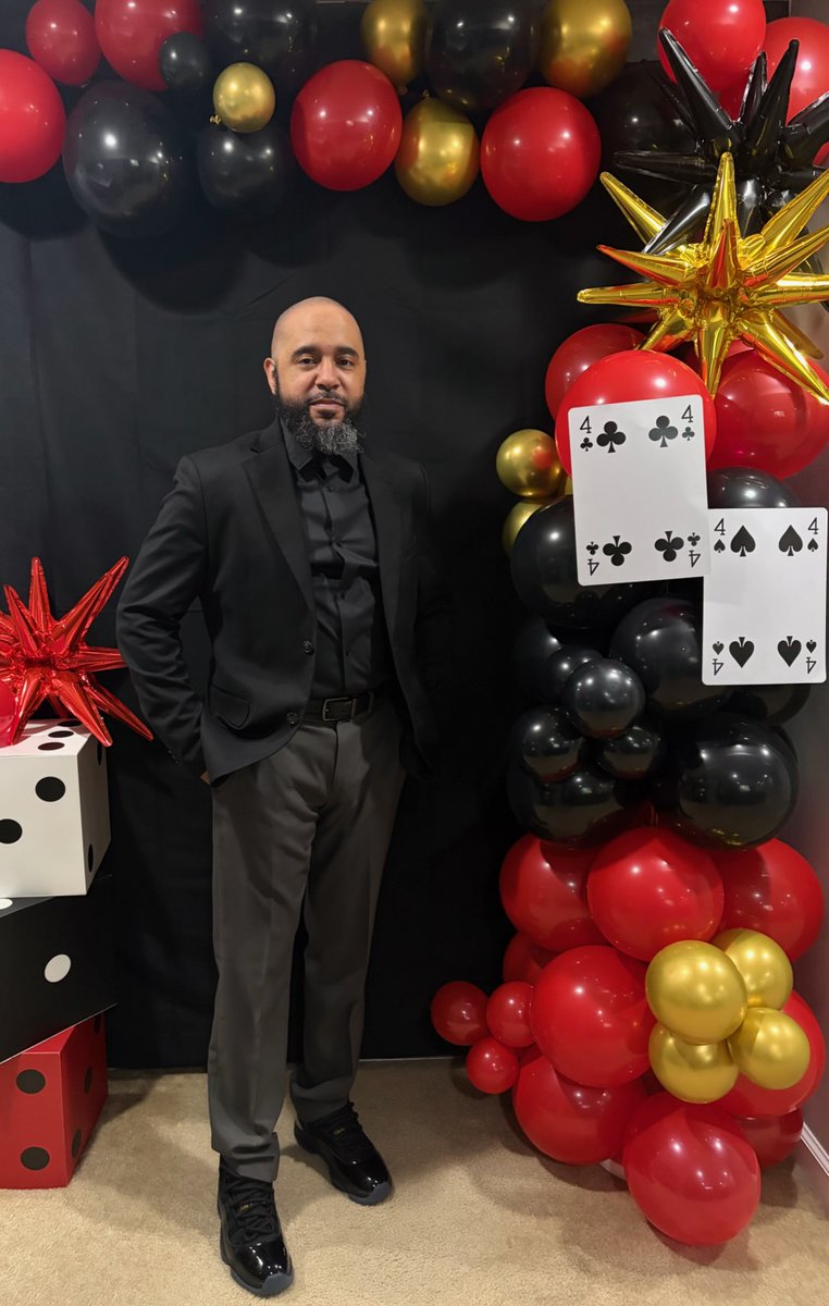 DC_radar4706's tweet image. Super happy and thankful today I made it to trip 44 around the sun. My bday casino theme party was the turnup I needed. #Chapter44 #Piscesgang