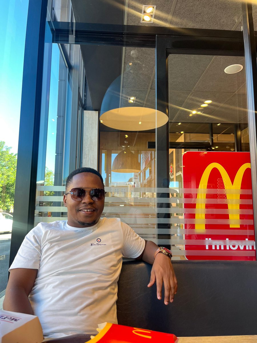 Tshemedi tweet media