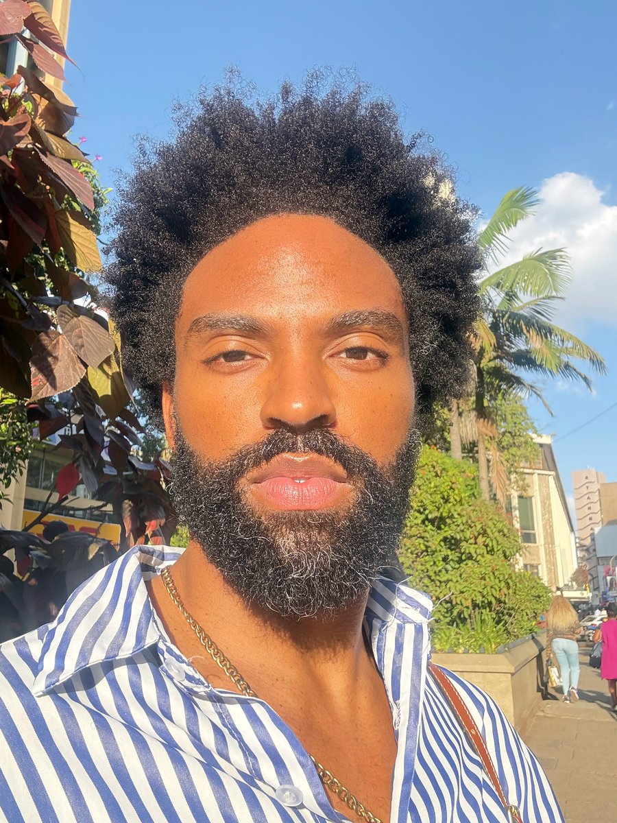 WhenBrianSmiles | aka Black Jesus tweet media