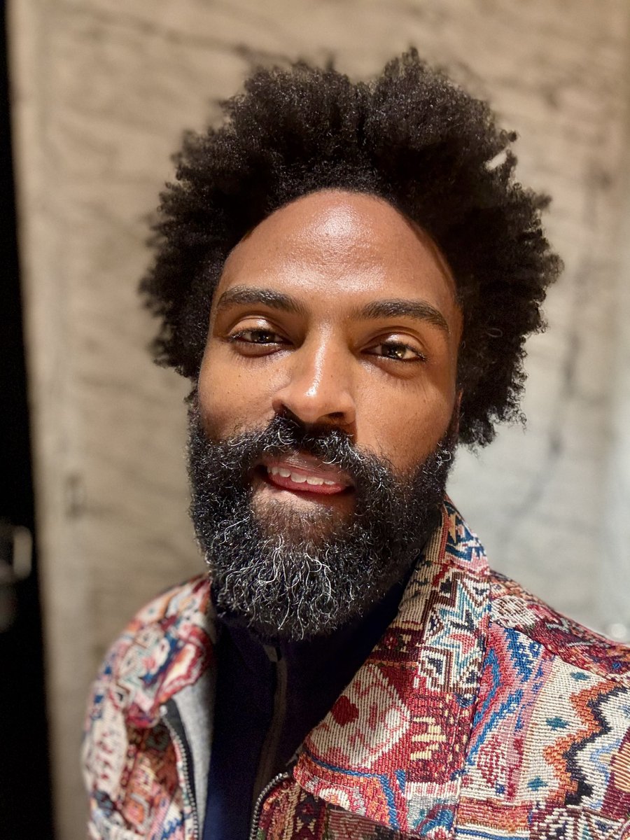 WhenBrianSmiles | aka Black Jesus tweet media