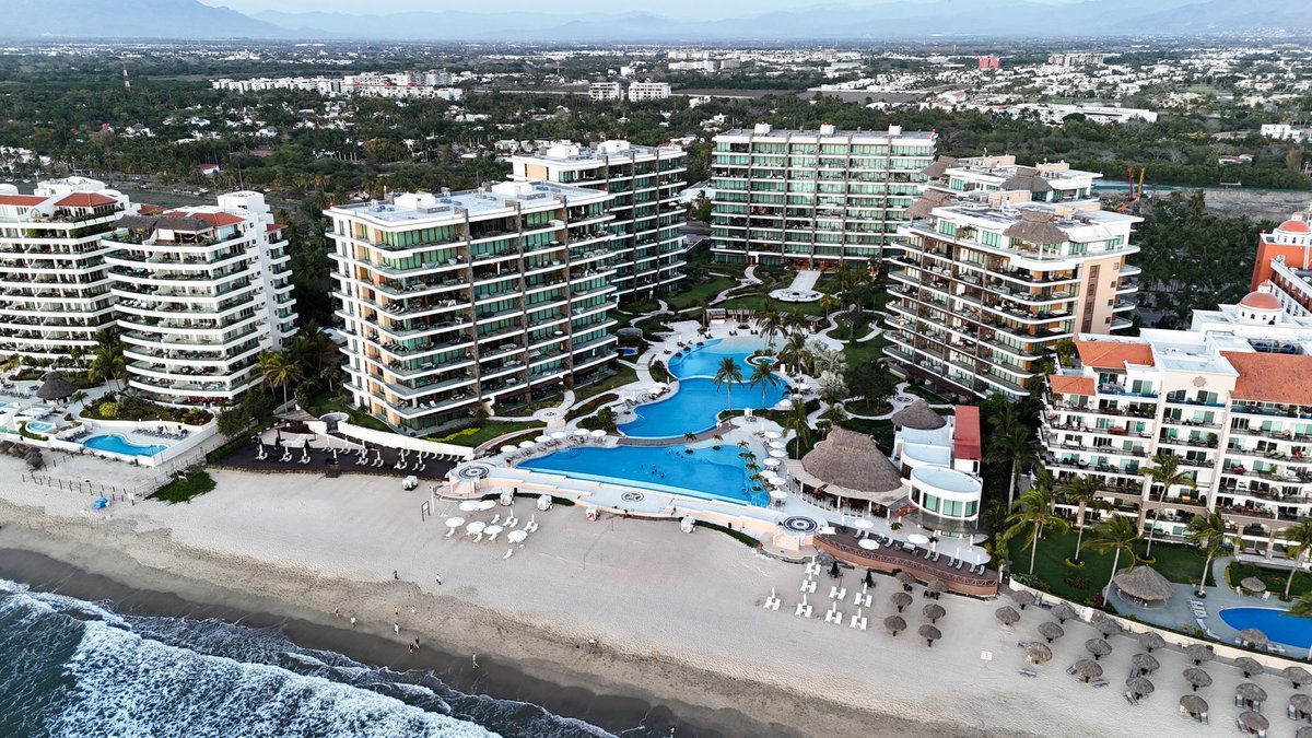 LUMA | 2016 | Multifamiliar | Nuevo Vallarta | <a href="/lumaliving/">Luma</a> | #diseño #multifamiliar #nuevovallarta #nayarit #luma #rdlparquitectos #rdlp #arquitectosmexicanos #arquitecturamexico #rivieranayarit