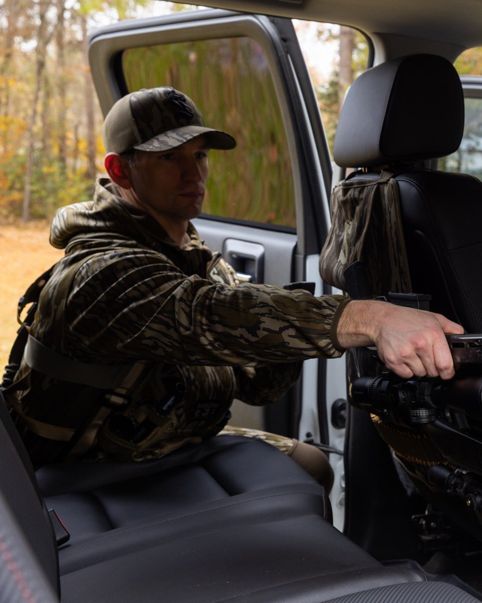 Summit Treestands tweet media