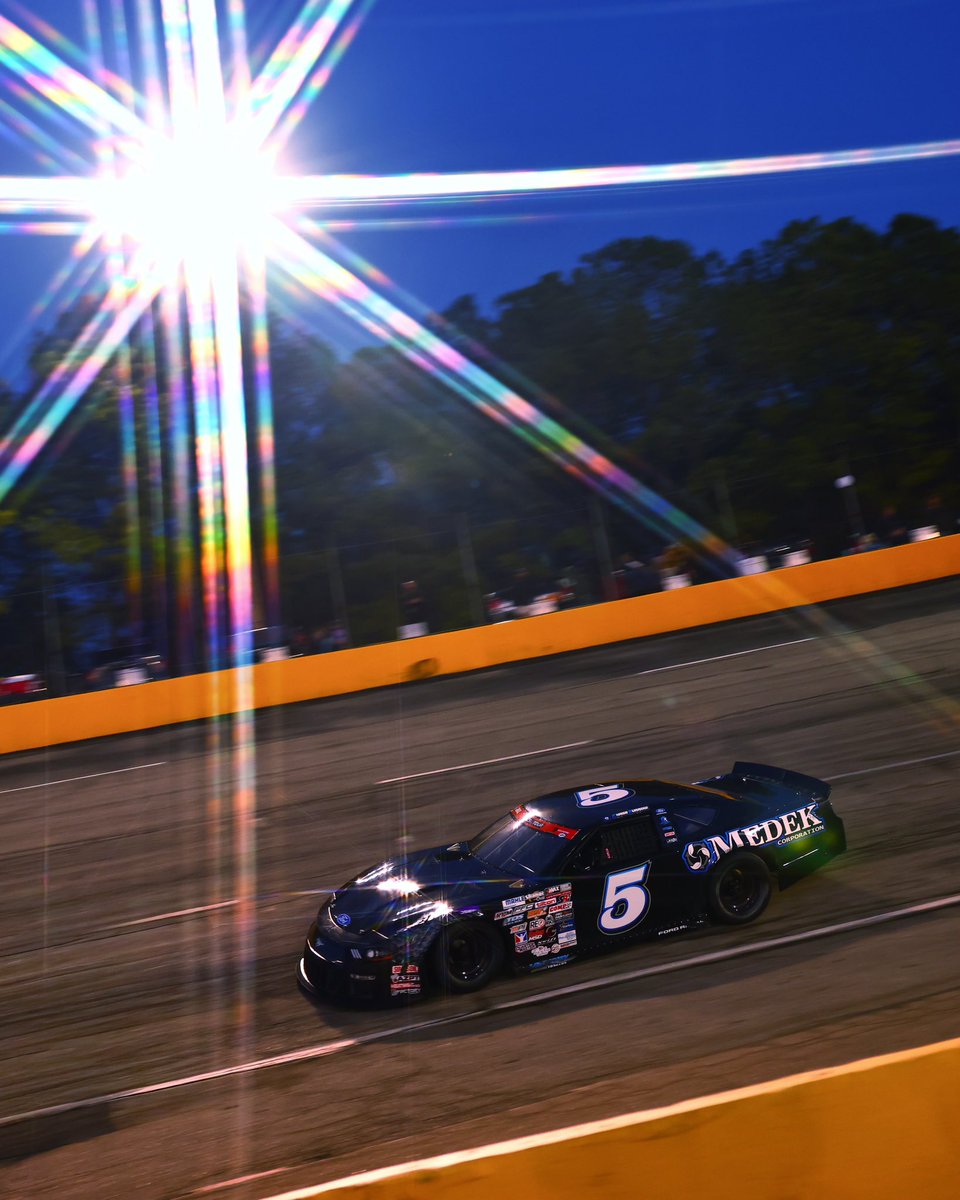 HettingerRacing tweet media