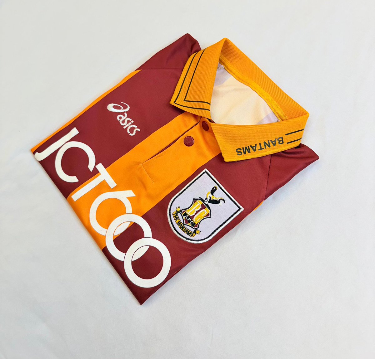 Bradford Retro tweet media