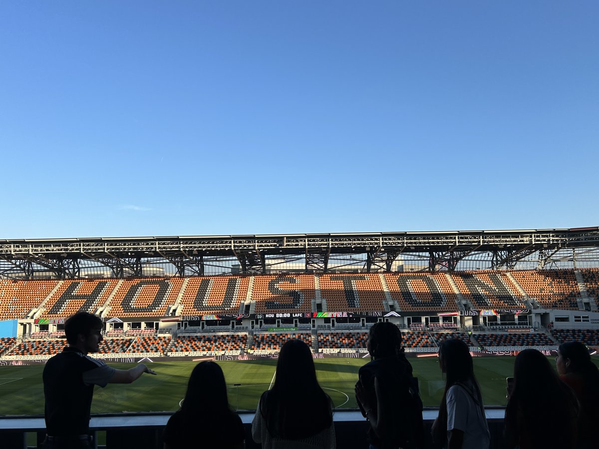 Alvin College tweet media