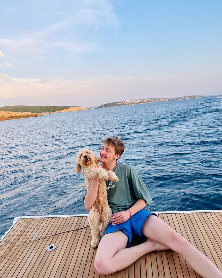 naz desidero tweet media