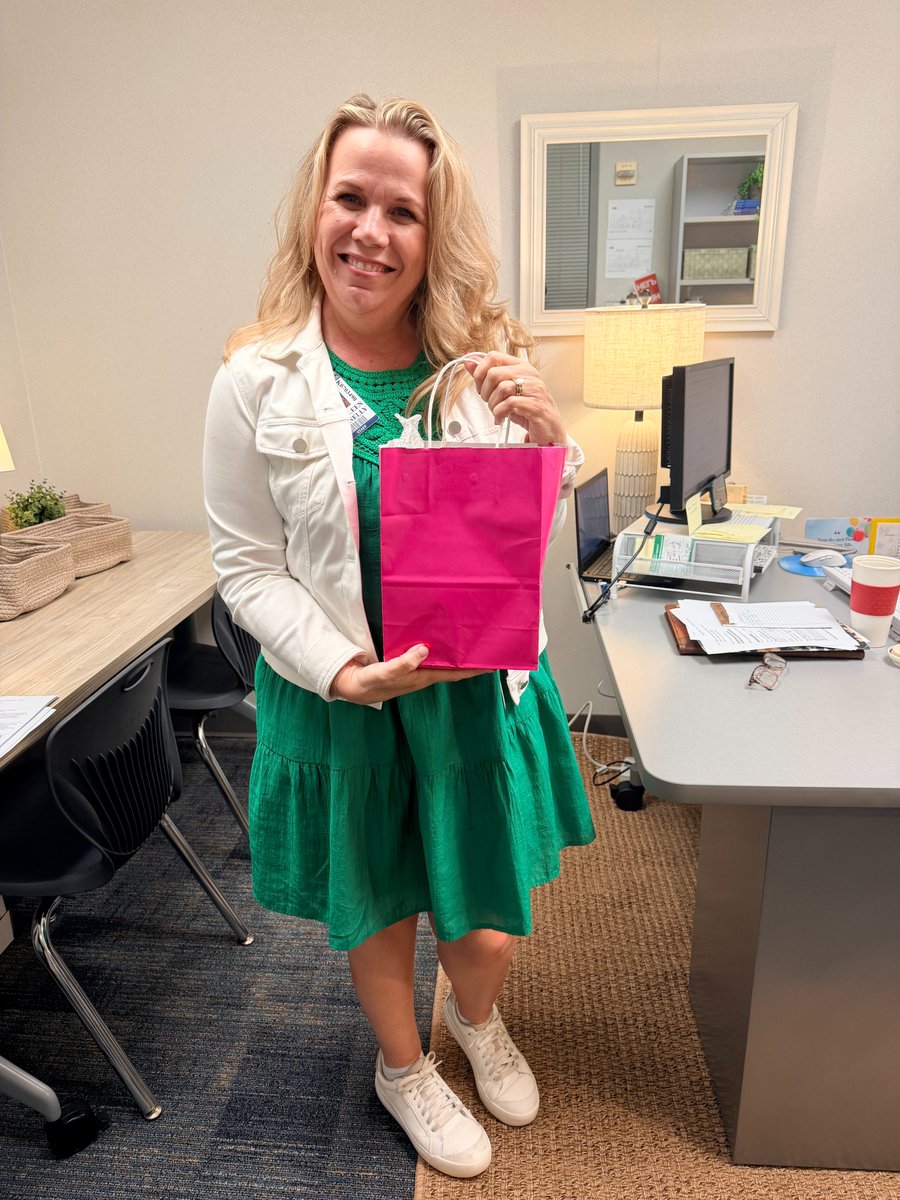 Rhoads Elementary School tweet media