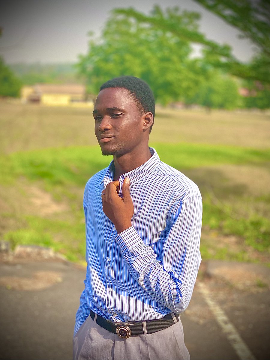 PatienceFunaab's tweet photo. Ramadan Day 12 ✨

Growth is uncomfortable. That’s how you know it’s working.
#RamadanDay12  #growth #physicist https://t.co/ddCsUAkWcB