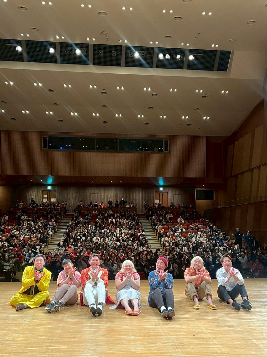 oyayafmbayu's tweet photo. 第48回 みみの日記念大会in 大阪市立阿倍野区民センター

お笑いの本場、大阪で劇団アラマンダの公演ができると思わなかったのでとても嬉しかったです😭

たくさんの方々に笑ってもらえて本当に幸せな空間でした✨

本当にありがとうございました🙏

インスタは追々、更新します！ https://t.co/lYZO32cFaS