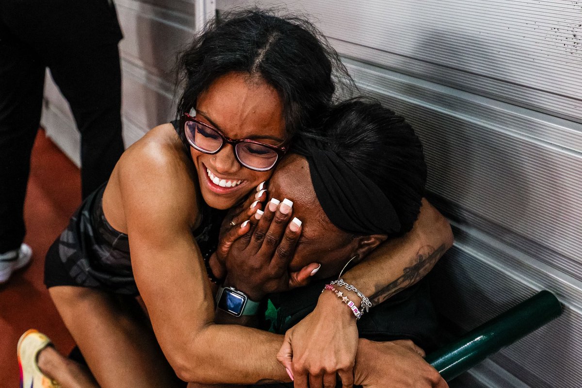 MeanGreenTFXC's tweet image. Take us back now 🏆🥇😊

#GMG