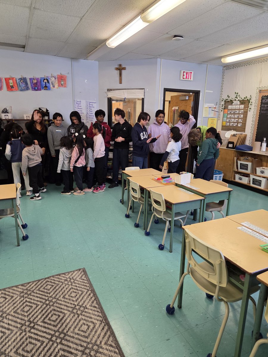 MrPsClassSEC's tweet photo. Hugs and High Fives...Grade 8s connecting with younger students and working on our sense of community for Lent. @campionchamps #schoolcommunity #belonging #classof2026 https://t.co/IWfnQBDuH9