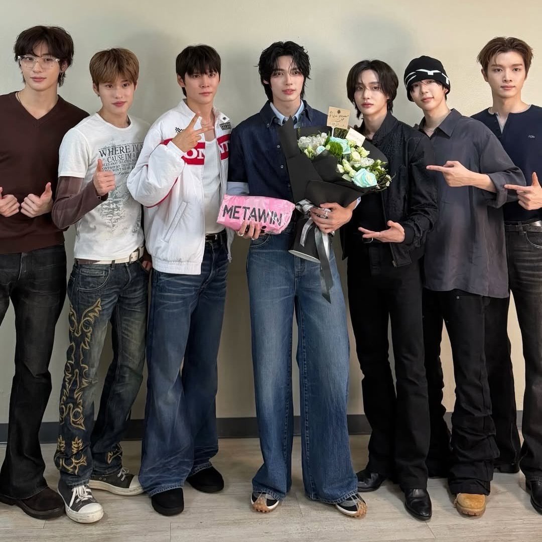 ️️ ️️ tweet media