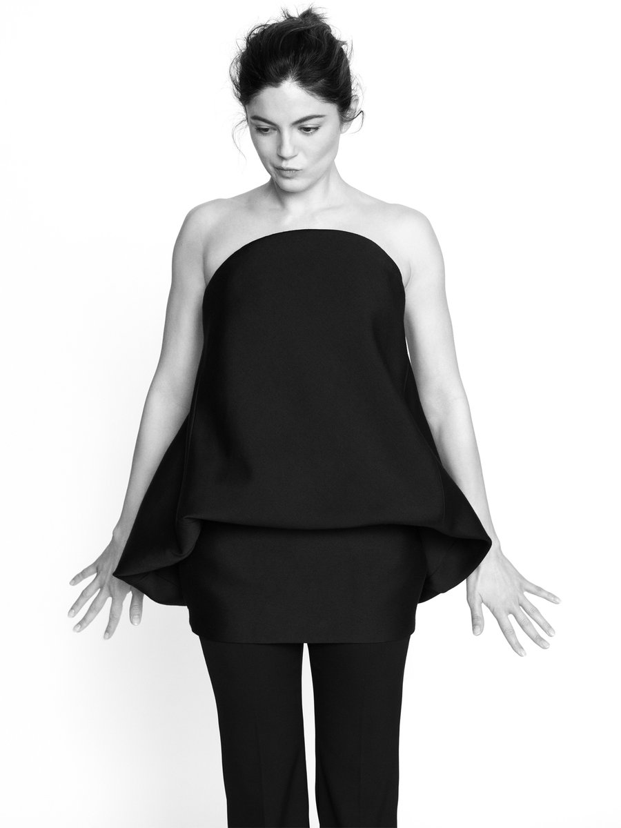 barbaroarchives's tweet photo. Monica Barbaro photographed by Peter Joseph Smith for PORTER Magazine. https://t.co/3mjIzkydiY