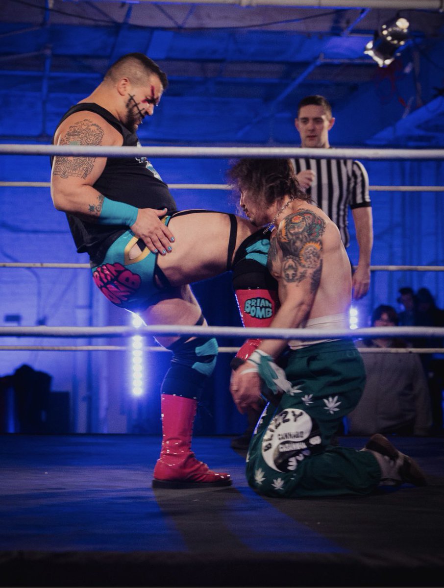 Brian Bomb tweet media