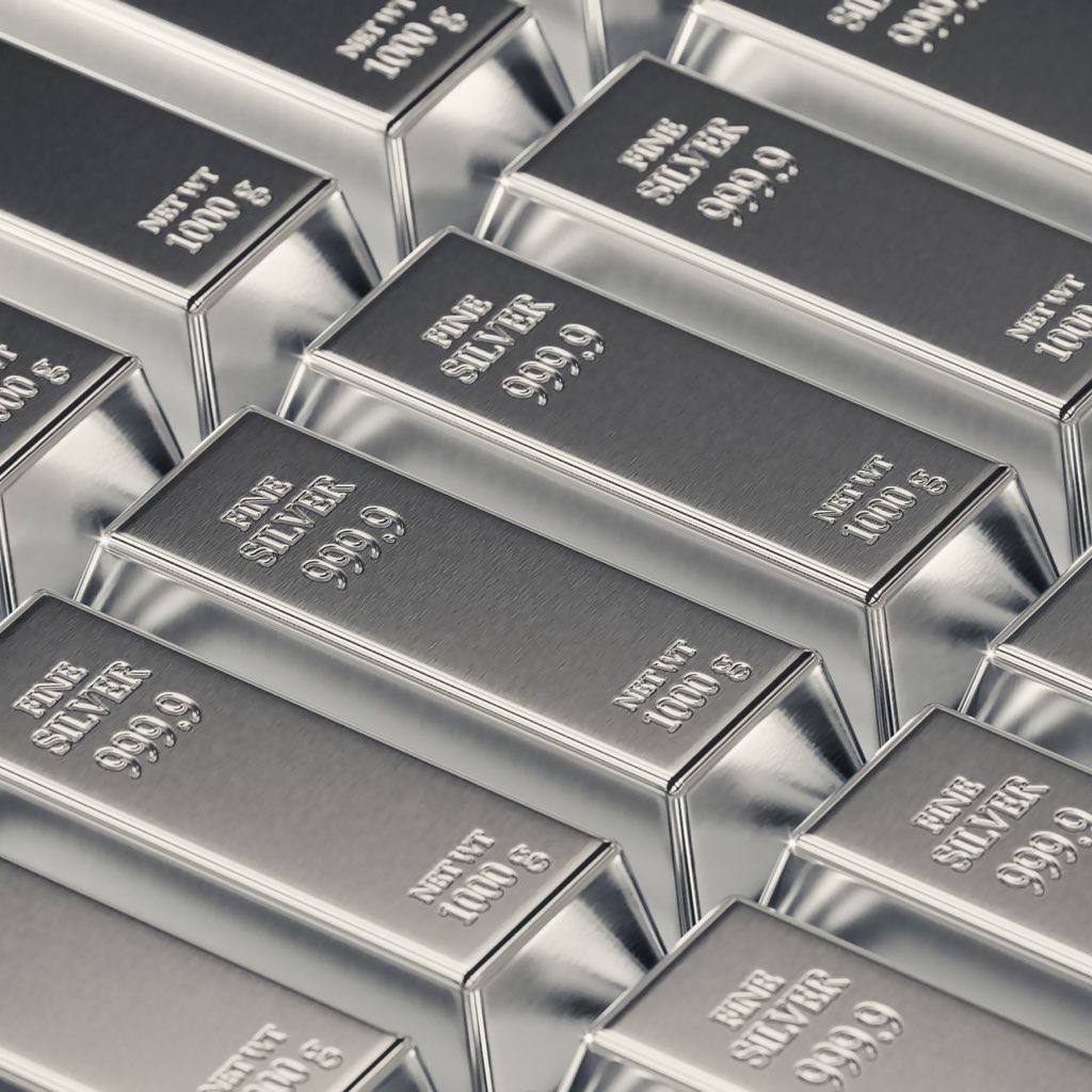CryptoNewsHntrs's tweet image. JUST IN: SPOT SILVER EXTENDS DECLINE, LAST DOWN 7% AT $86.45/OZ.

#Silver #SpotSilver #CommodityMarket #SilverPrices #PreciousMetals #Investing