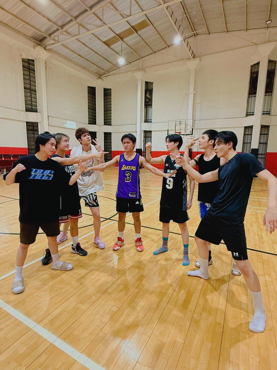 Erwin_Pennors tweet media