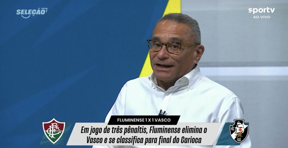 futebol_info's tweet photo. “A atuação ruim do Fluminense pode entrar na coluna da exceção, mas a atuação ruim do Freytes entra na coluna da constância. Constantemente ele tem atuado mal. Eu tenho um amigo que me falou: ‘ele é estabanado’. E ele é estabanado mesmo. Os movimentos dele são movimentos de caminhão sem freio descendo ladeira.”

🎙️ PC Vasconcellos, no Sportv.
📸 Lucas Merçon/FFC | Reprodução/Sportv