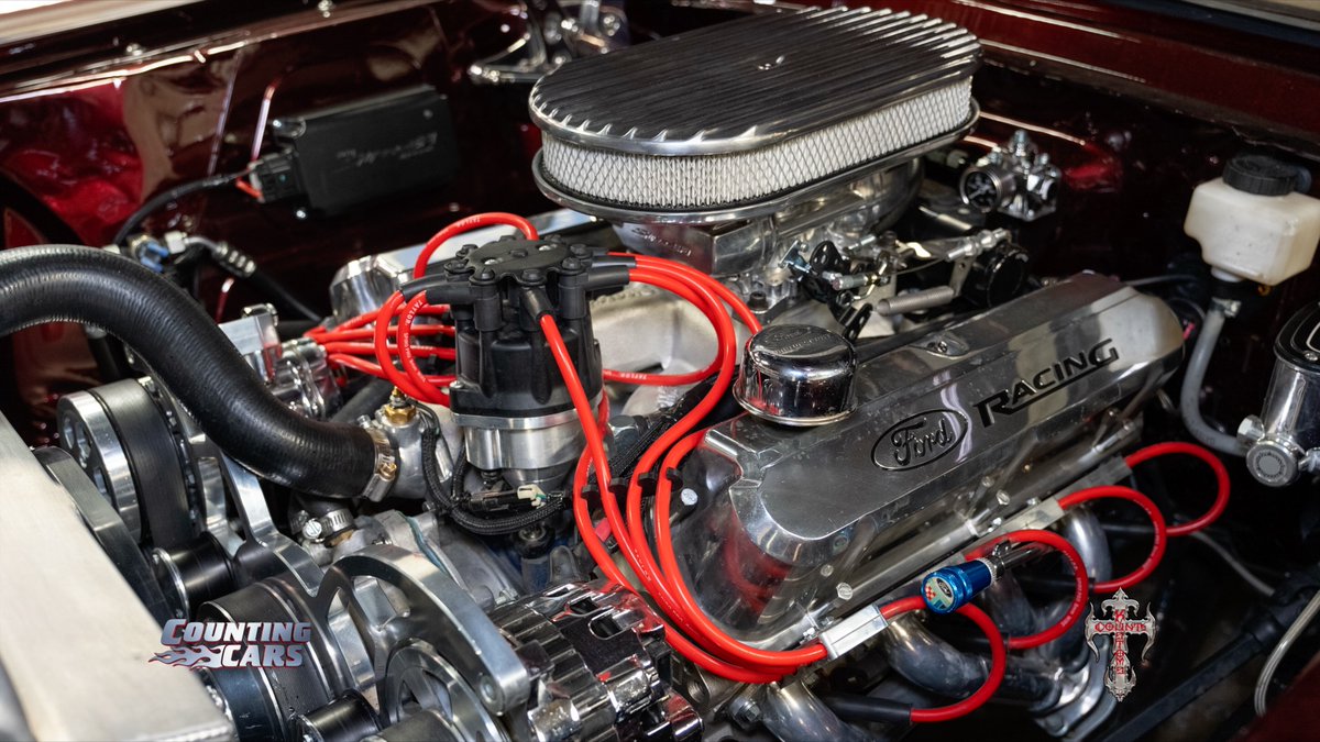 CountsKustoms's tweet image. Mustang Motor Monday! Check out the engine bay on this bad boy, a 1965 Mustang Fastback that we debuted at @SEMASHOW recently. This thing is a powerhouse, and it all starts under the hood. Build at Count’s Kustoms! Email projects@countskustoms.com today. @DannyCountKoker #Mustang