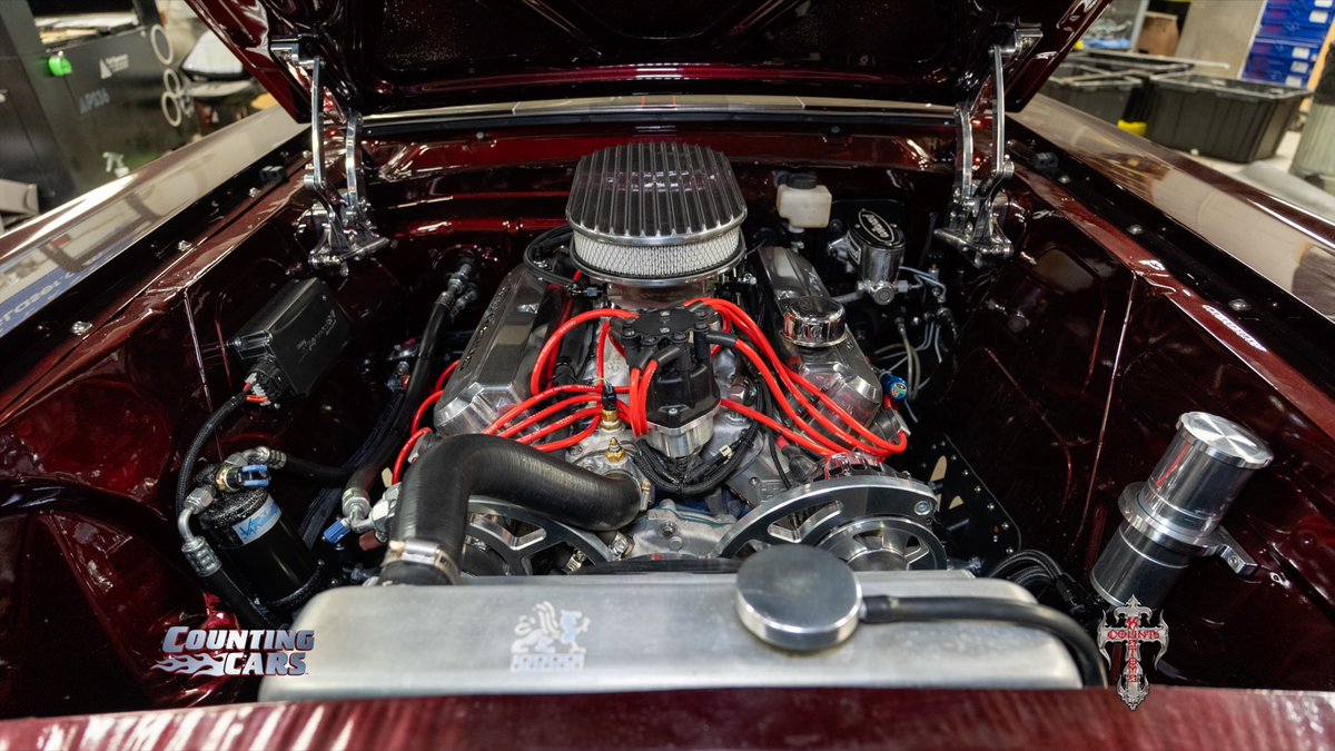 CountsKustoms's tweet image. Mustang Motor Monday! Check out the engine bay on this bad boy, a 1965 Mustang Fastback that we debuted at @SEMASHOW recently. This thing is a powerhouse, and it all starts under the hood. Build at Count’s Kustoms! Email projects@countskustoms.com today. @DannyCountKoker #Mustang