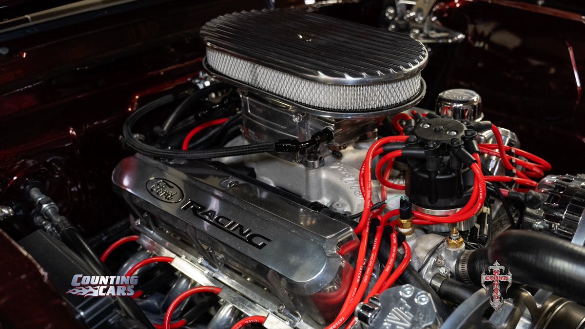 CountsKustoms's tweet image. Mustang Motor Monday! Check out the engine bay on this bad boy, a 1965 Mustang Fastback that we debuted at @SEMASHOW recently. This thing is a powerhouse, and it all starts under the hood. Build at Count’s Kustoms! Email projects@countskustoms.com today. @DannyCountKoker #Mustang