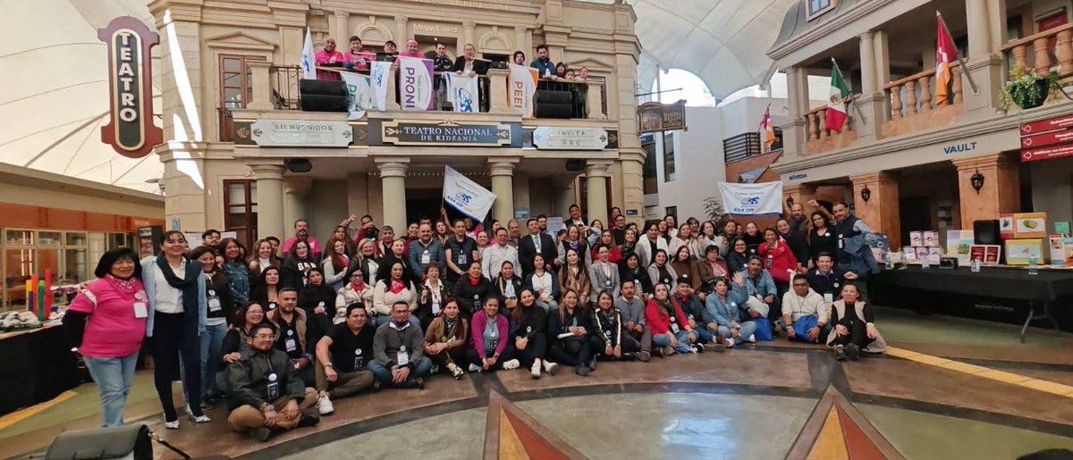 Estar junto a nuestra gente, compartiendo lo que con compromiso y calidad sabemos hacer, es nuestra mayor satisfacción.
Gracias #PRONI #PFSEE #PEEI
Somos GDC Difusión Científica