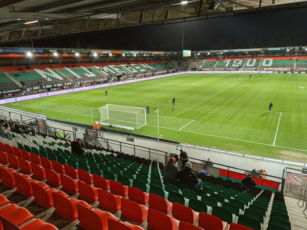 unia_berlin's tweet image. 28.02.2026 NEC Nijmegen - Fortuna Sittard 2:3, Eredivisie NL(1), Stadion der Goffert, 12650(ca.600)

Ein Union Auswärtsspiel im Westen heißt oft auch noch ein Abendspiel in Benelux, heute ein Kick in Nijmegen...

#groundhopping #voetbal #eredivisie #NECNijmegen #fortunasittard