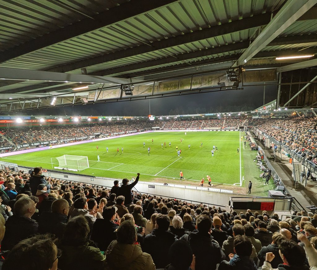 unia_berlin's tweet image. 28.02.2026 NEC Nijmegen - Fortuna Sittard 2:3, Eredivisie NL(1), Stadion der Goffert, 12650(ca.600)

Ein Union Auswärtsspiel im Westen heißt oft auch noch ein Abendspiel in Benelux, heute ein Kick in Nijmegen...

#groundhopping #voetbal #eredivisie #NECNijmegen #fortunasittard