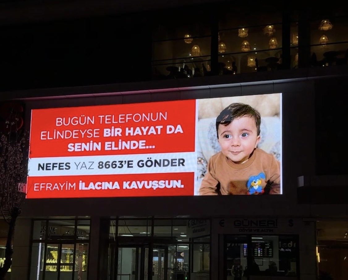 onurdemirag_'s tweet photo. Piesta Avm ekranlarından SMA hastası efrayime destek yayını. Teşekkür ederiz. 
@mikailkovalar https://t.co/wNxIt1geu3