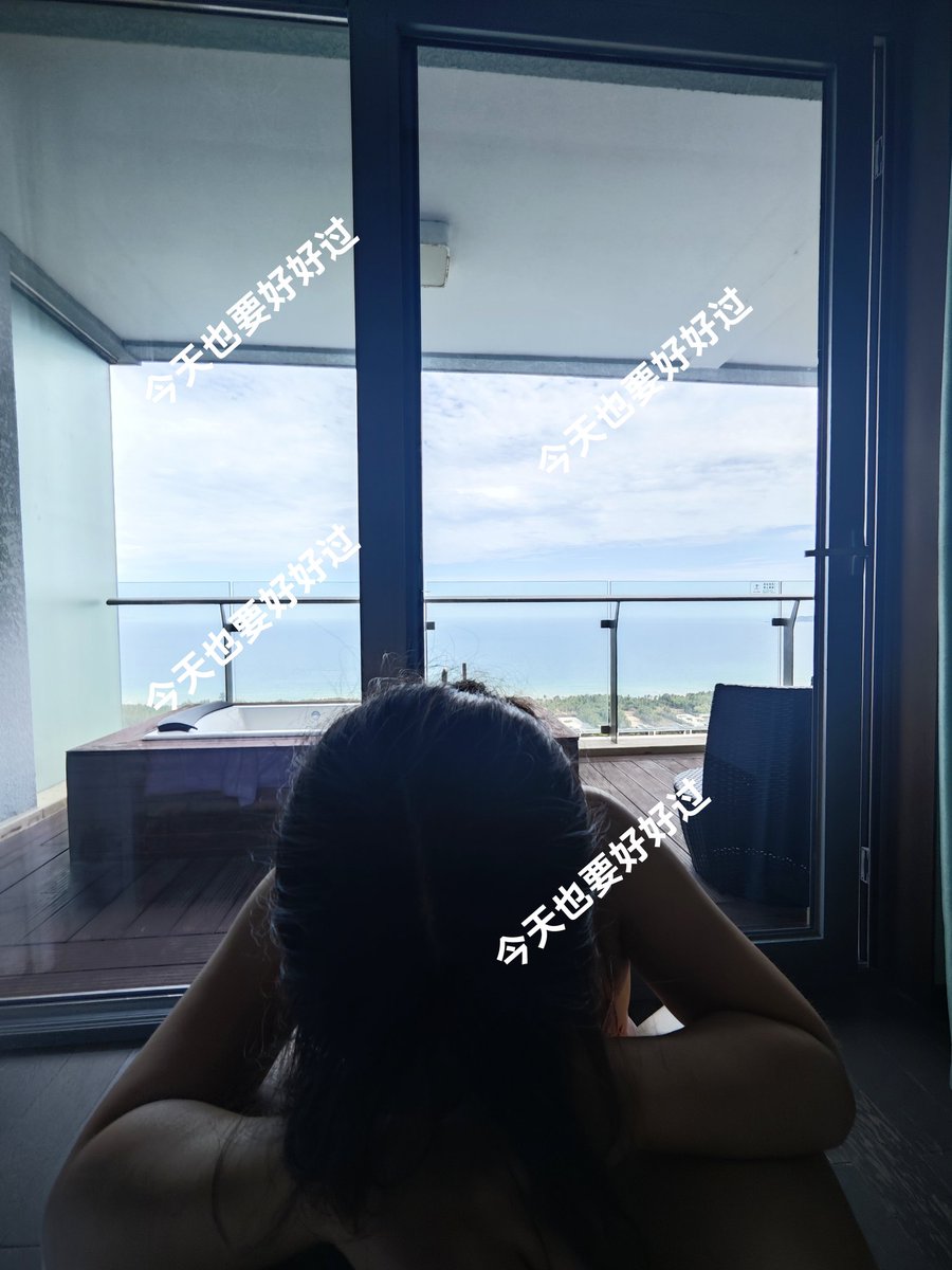 SpaceFTD's tweet photo. 祝各位马年多骑马😏
#武汉夫妻 #绿帽ntr https://t.co/RhcEtKKJt3