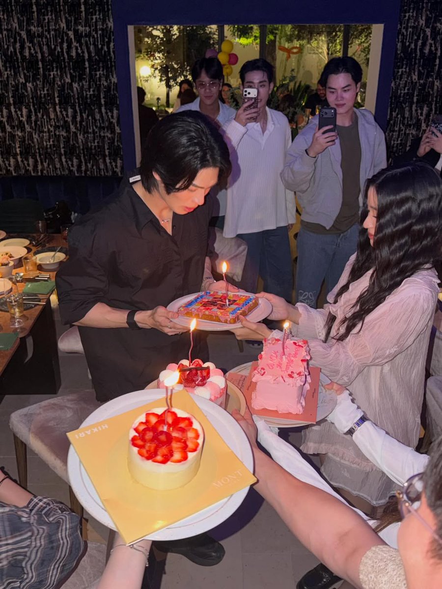 𝗪 𝗶 𝗻 tweet media