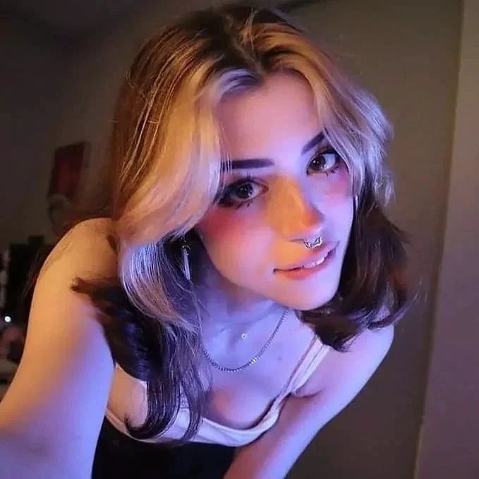 𝑹𝑬𝑰𝑳𝑳𝒀. tweet media