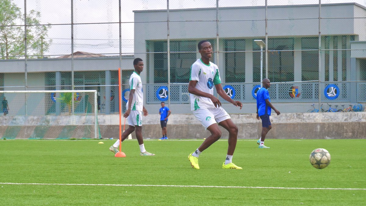 grassrunnersfc's tweet photo. Training done. Focus on. Let’s go get this W tomorrow 🔥 #grassrunners #ideywithyou https://t.co/btk5611Cdn